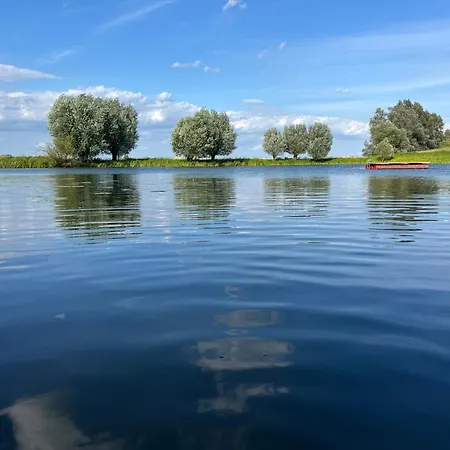 Semesterbostad Elbwiesenhaus Mit Schoenen Garten *