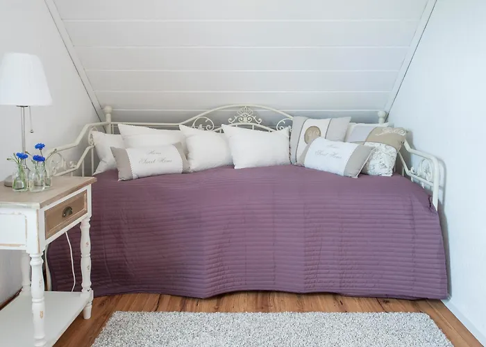 Elbwiesenhaus Mit Schoenen Garten بيت للعطل