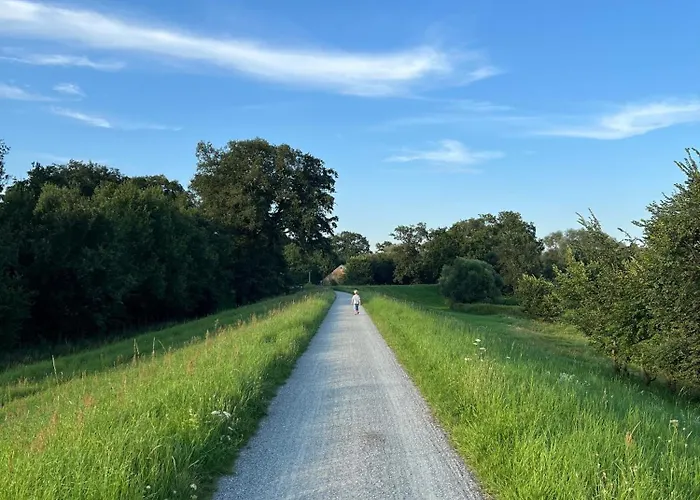 بيت للعطل Elbwiesenhaus Mit Schoenen Garten Lenzerwische